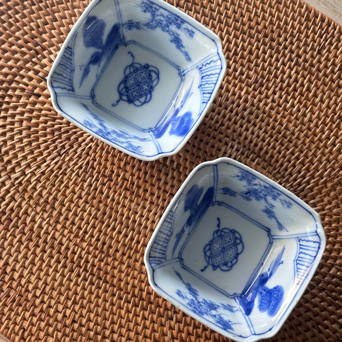 【2客セット】染付の隅切り小鉢 - Kotto Shop