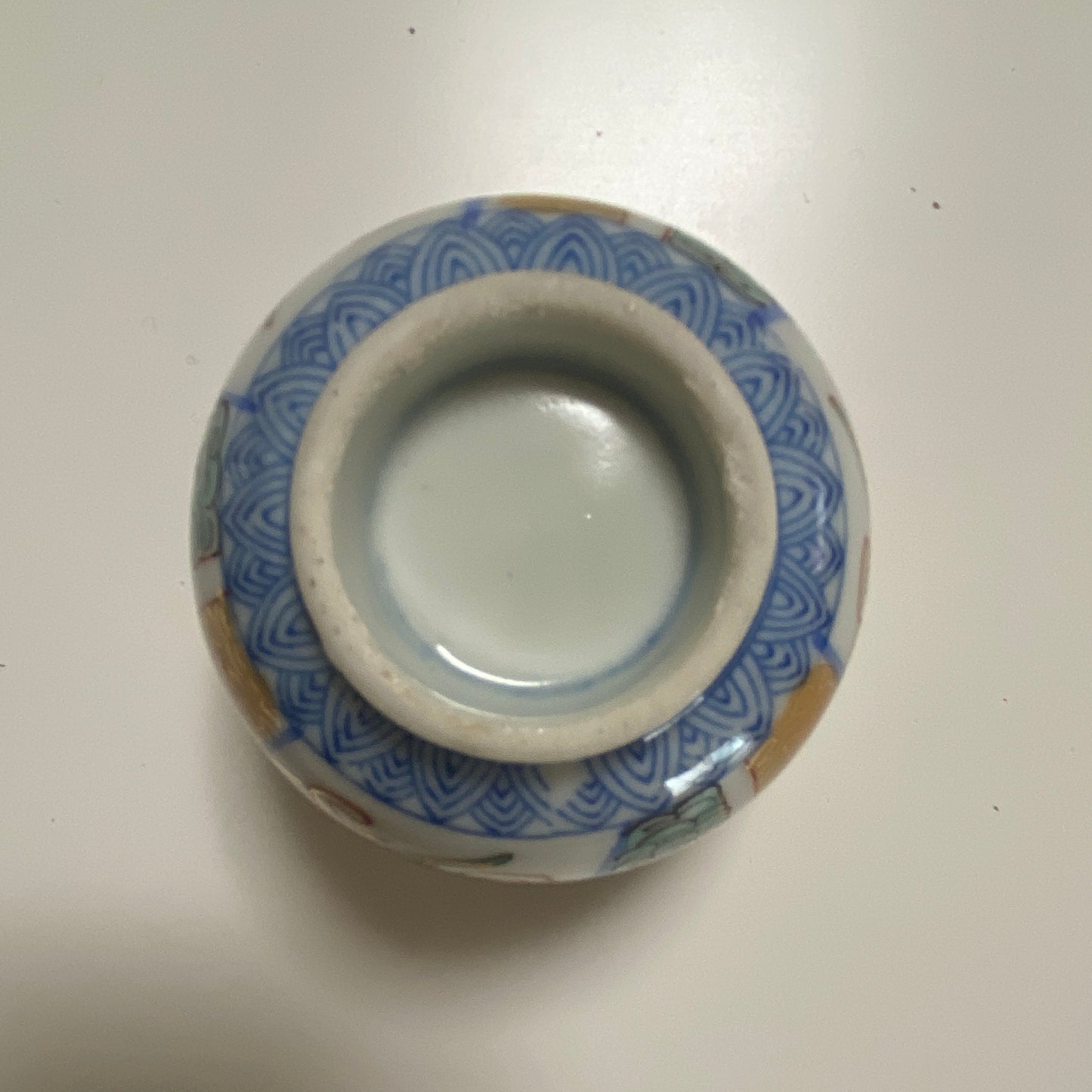 可愛らしい牡丹図向付