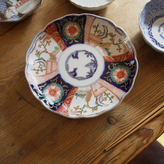 可愛らしい色味の鶴図7寸皿 - Kotto Shop