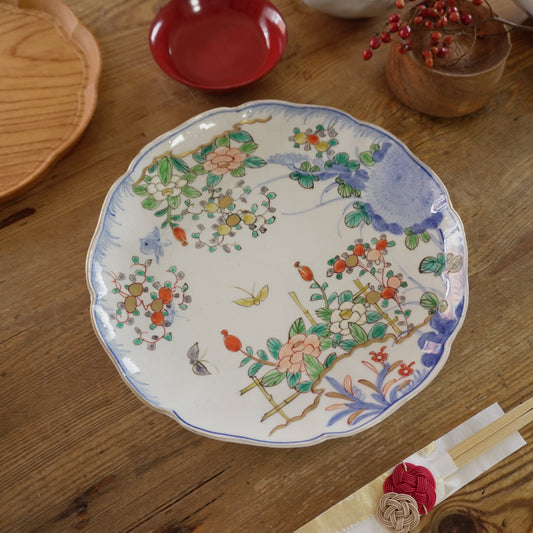 【8寸皿】花に蝶が舞う余白の美しい器 - Kotto Shop
