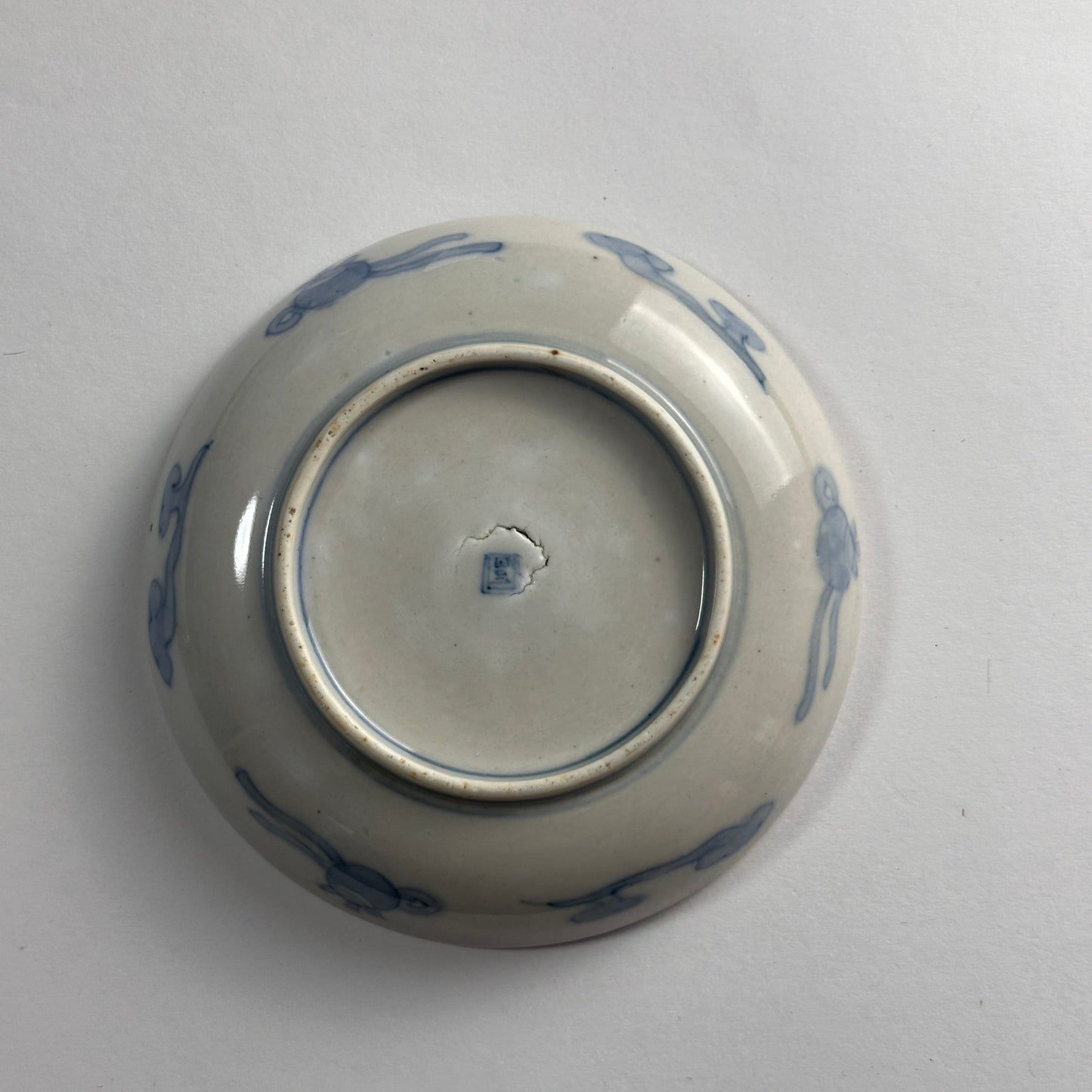 柔らかな色味の可愛らしい明治伊万里中皿 - Kotto Shop