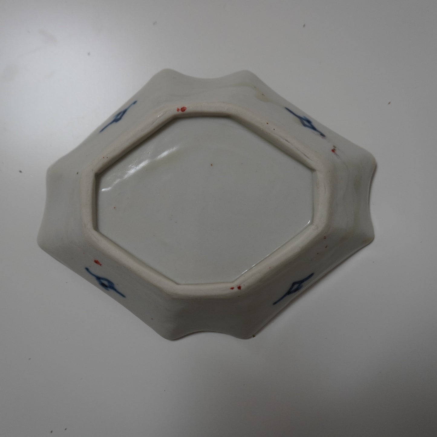 大正レトロな可愛らしい梅図菱形変形皿 - Kotto Shop