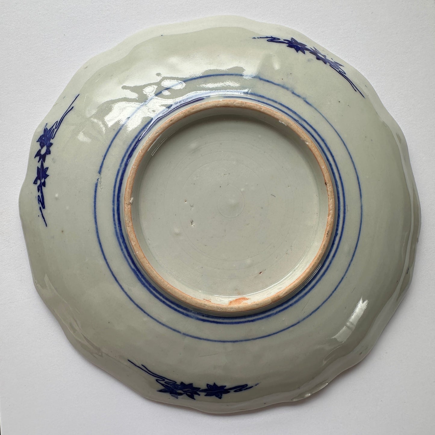 大胆な構図のアートな印判皿 - Kotto Shop