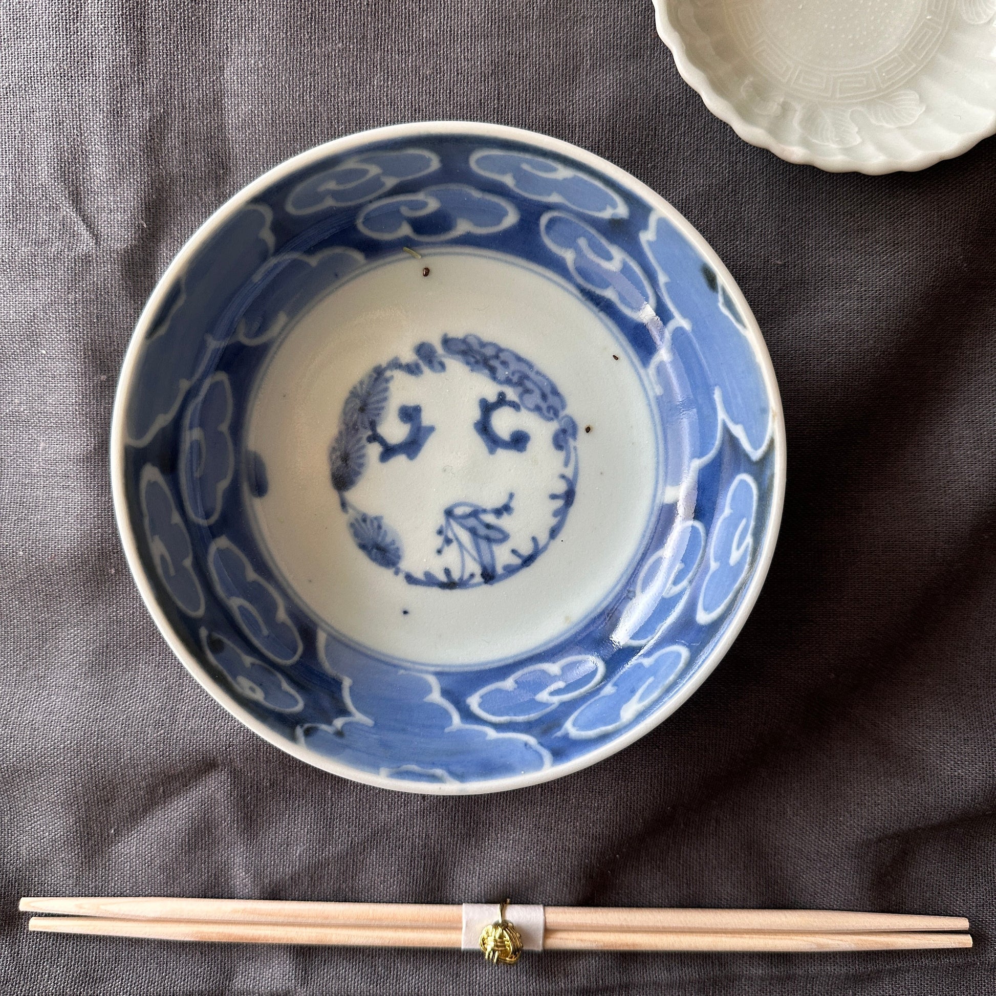 静謐の美、古伊万里染付なます皿 - Kotto Shop