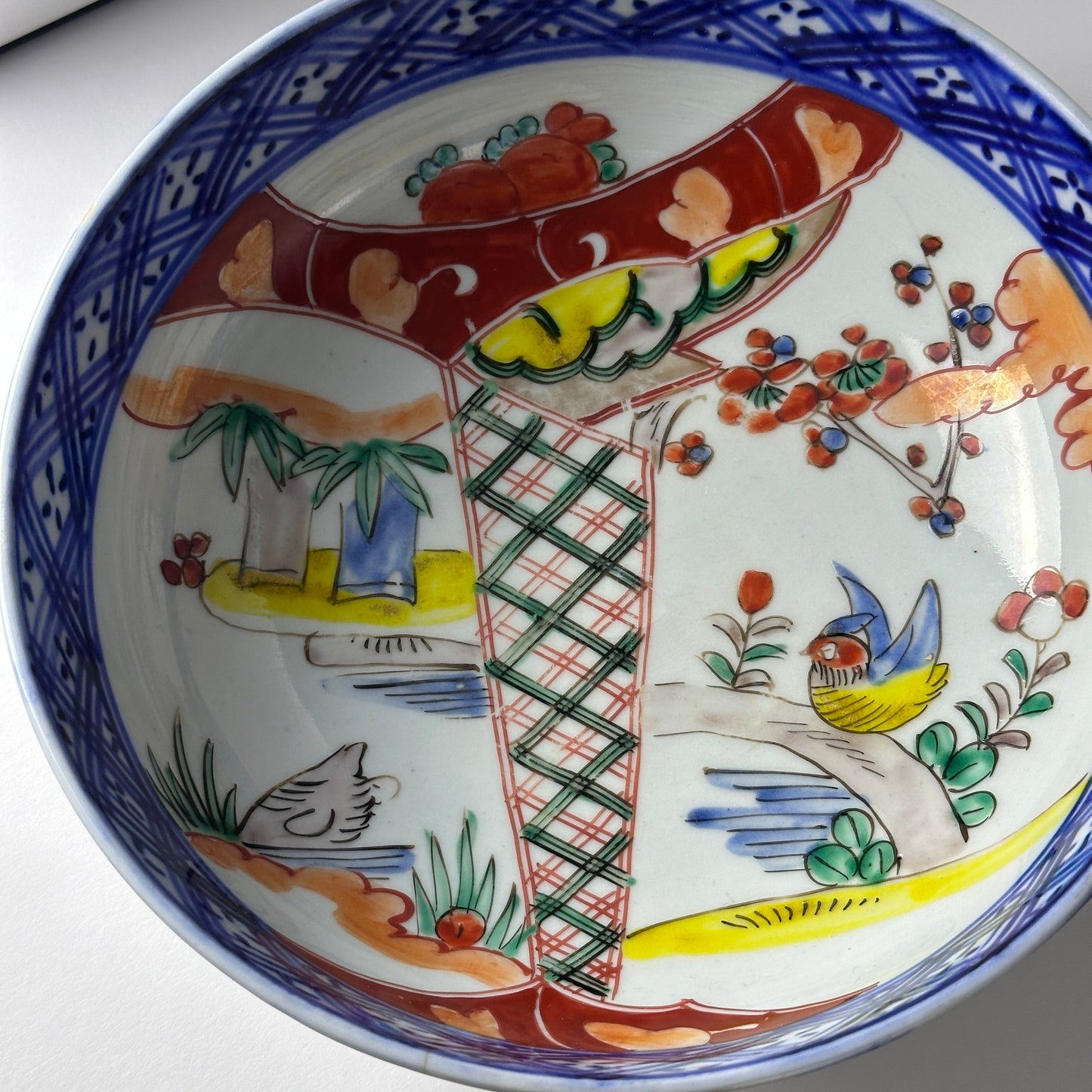 カラフルで華やかな明治時代の鉢 - Kotto Shop