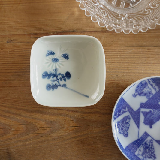 青磁菊文豆皿 - Kotto Shop