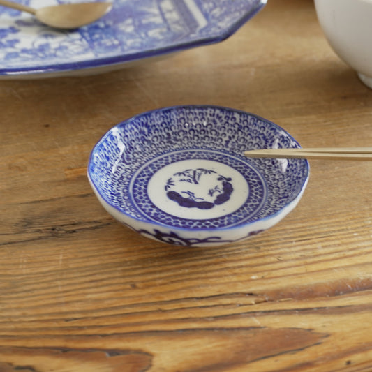 藍の輪花小皿 - Kotto Shop