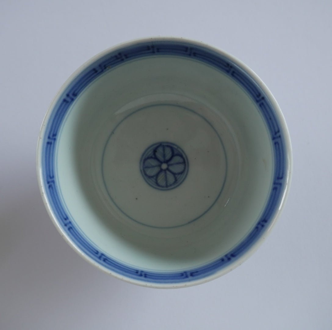 丸みのある柔らか染付茶碗 - Kotto Shop