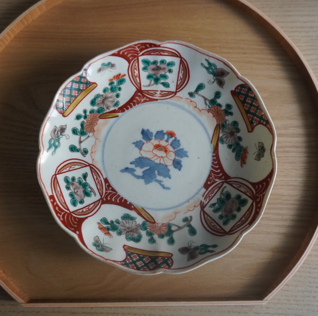 可憐と風格がとけあう、七寸皿 - Kotto Shop