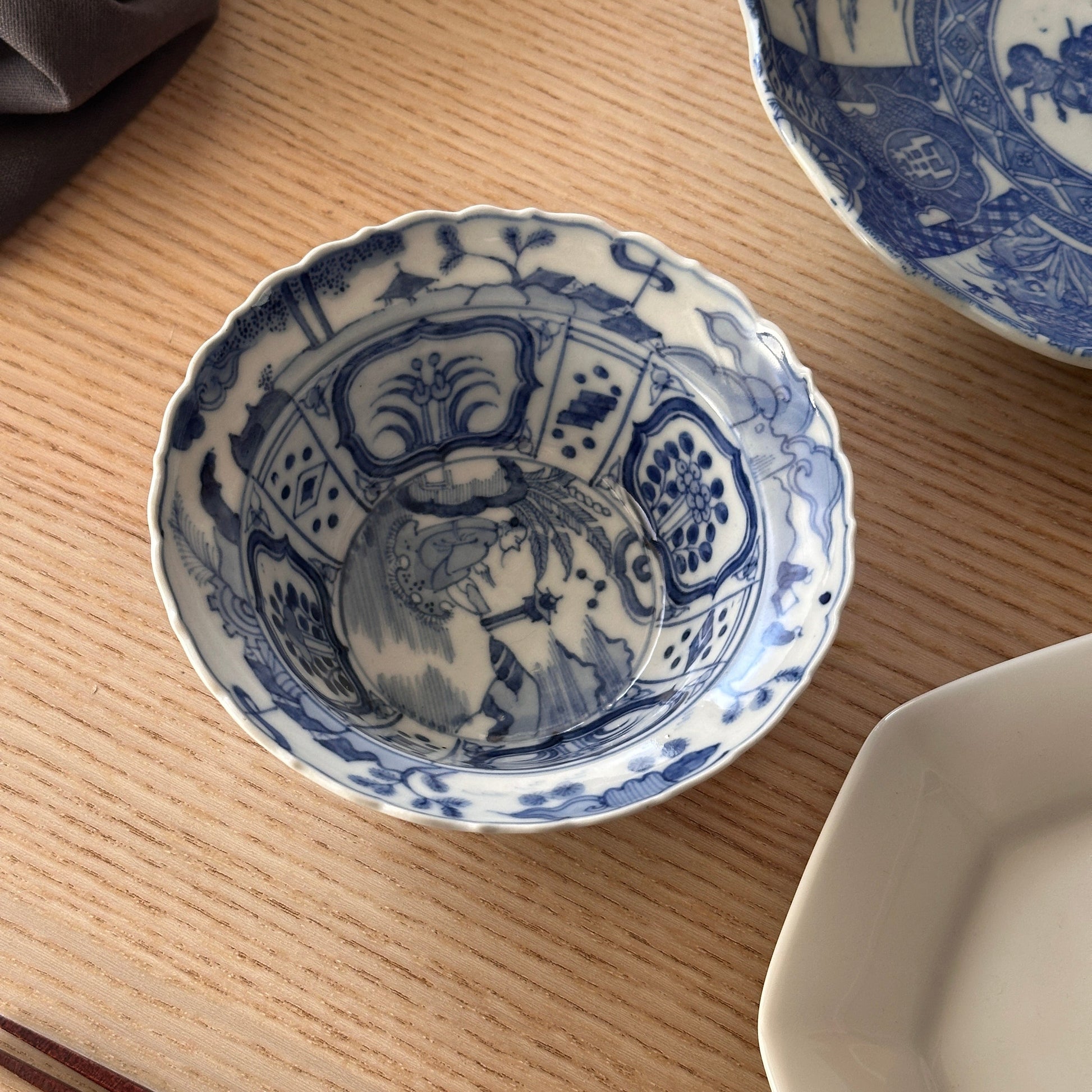 芙蓉手染付の深皿 - Kotto Shop