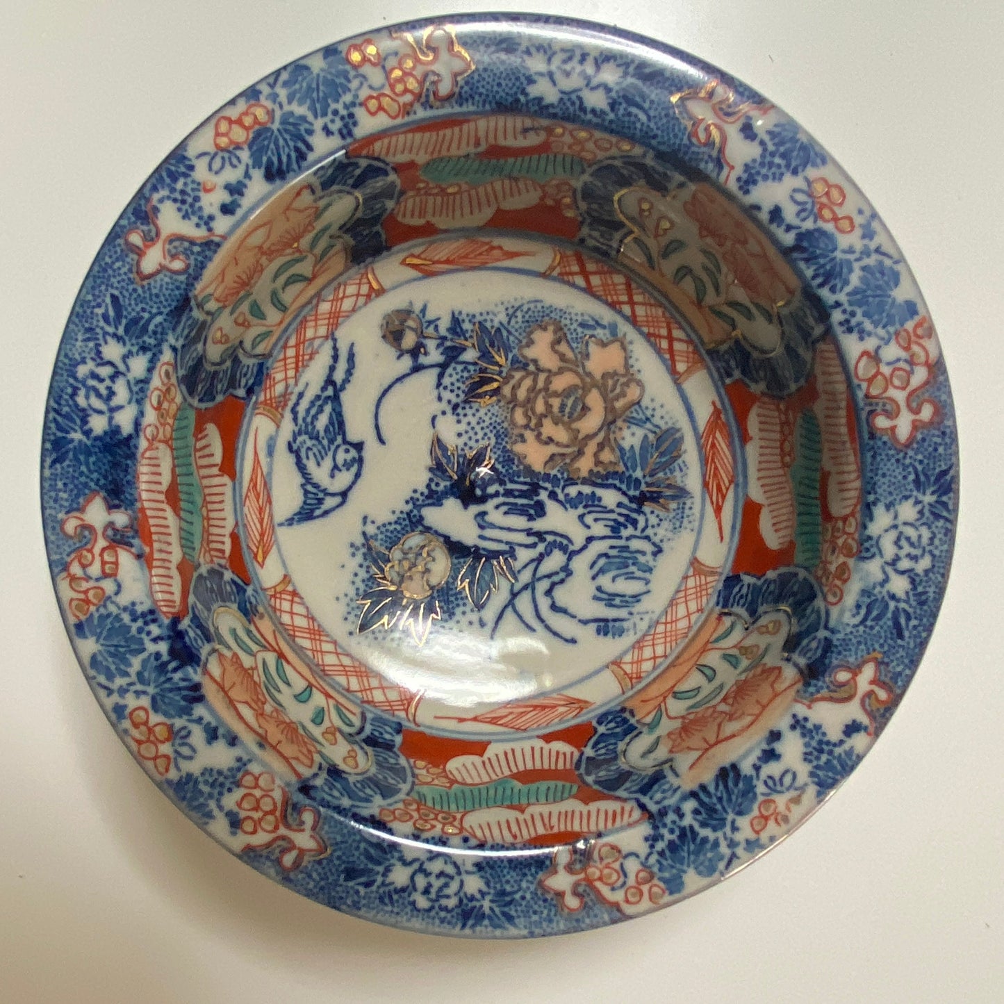 カジュアルに華やぐ牡丹に鳥図の鉢 - Kotto Shop