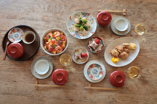 【骨董のある暮らし】スタイリスト・宇藤えみさんのひな祭りのおうちごはん