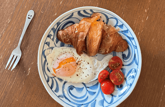 【骨董のある暮らし】お子様プレートや離乳食にも！親子で骨董の器を楽しもう - Kotto Shop