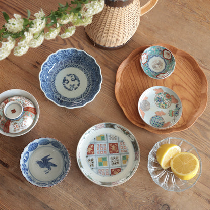 淡色ピンクのときめき丸紋小皿