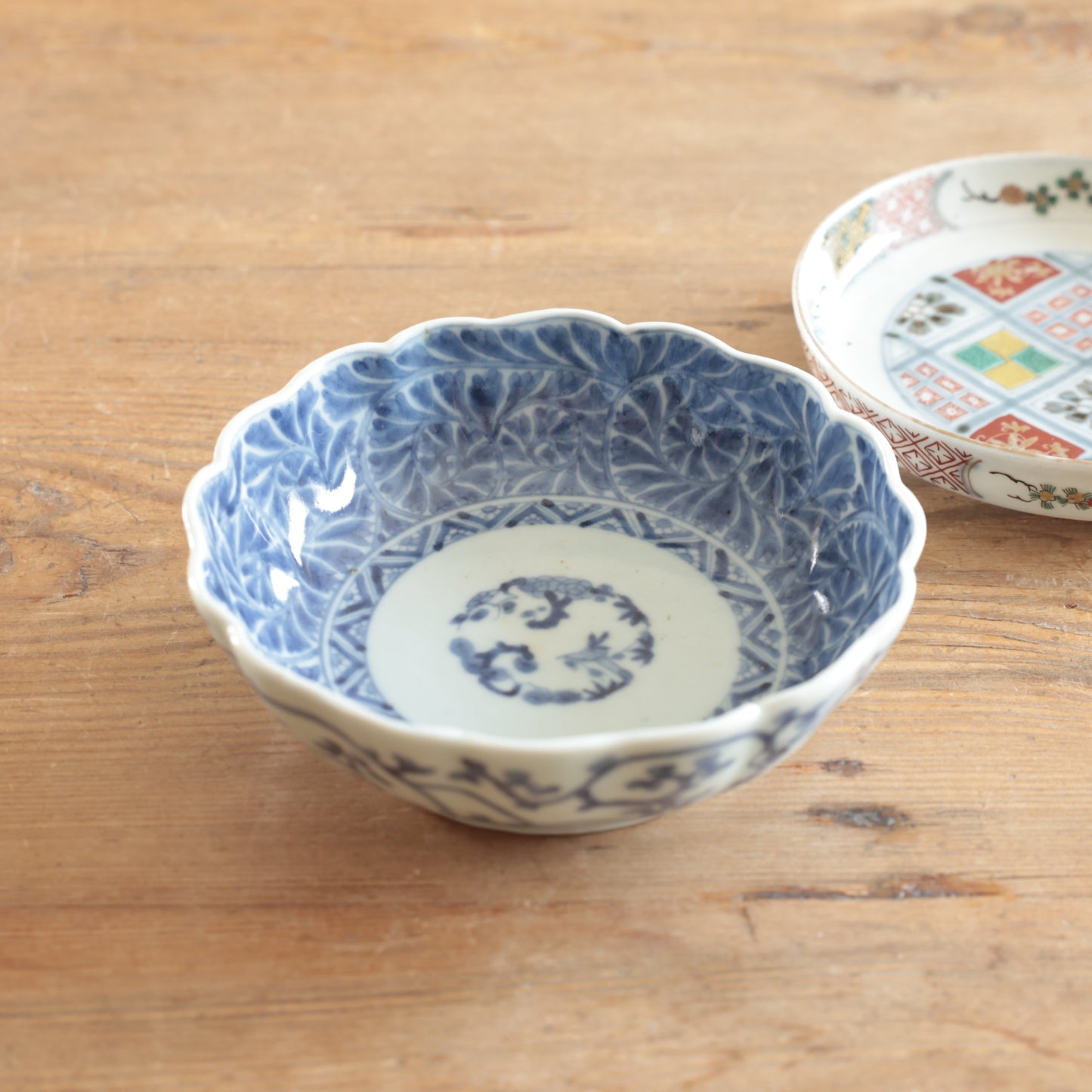 藍の輪花染付なます皿