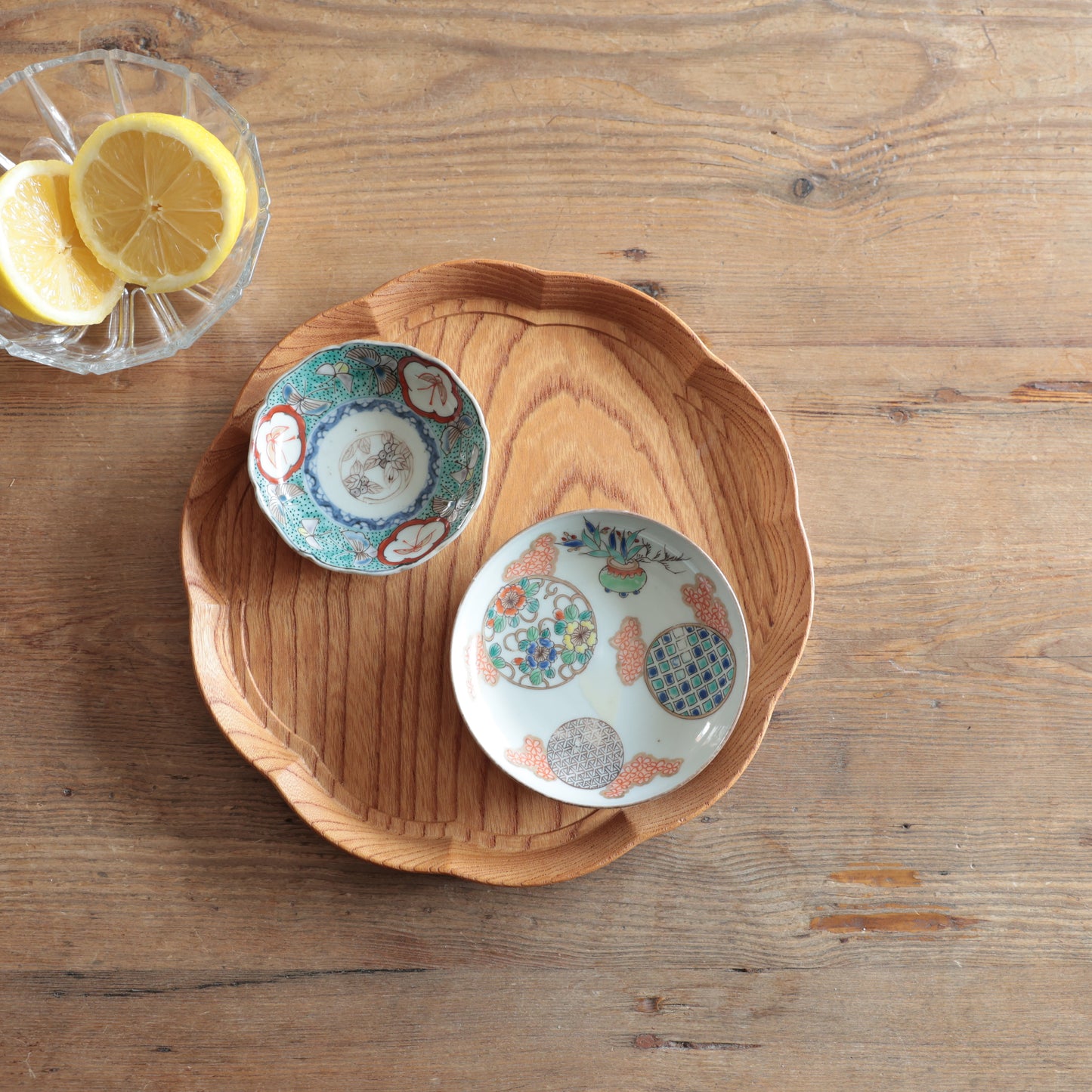 淡色ピンクのときめき丸紋小皿