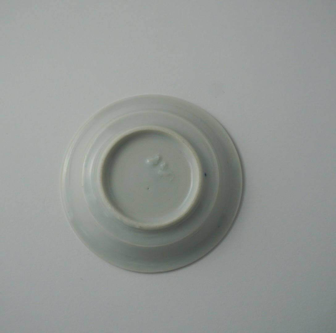 【2客セット】波間に鳥が舞う陽刻小皿 - Kotto Shop