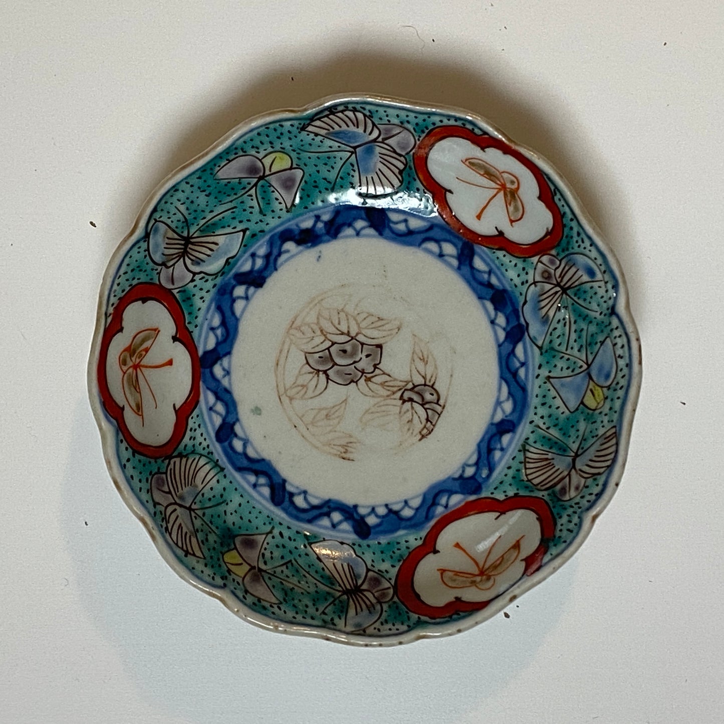 蝶舞うエメラルドグリーン豆皿