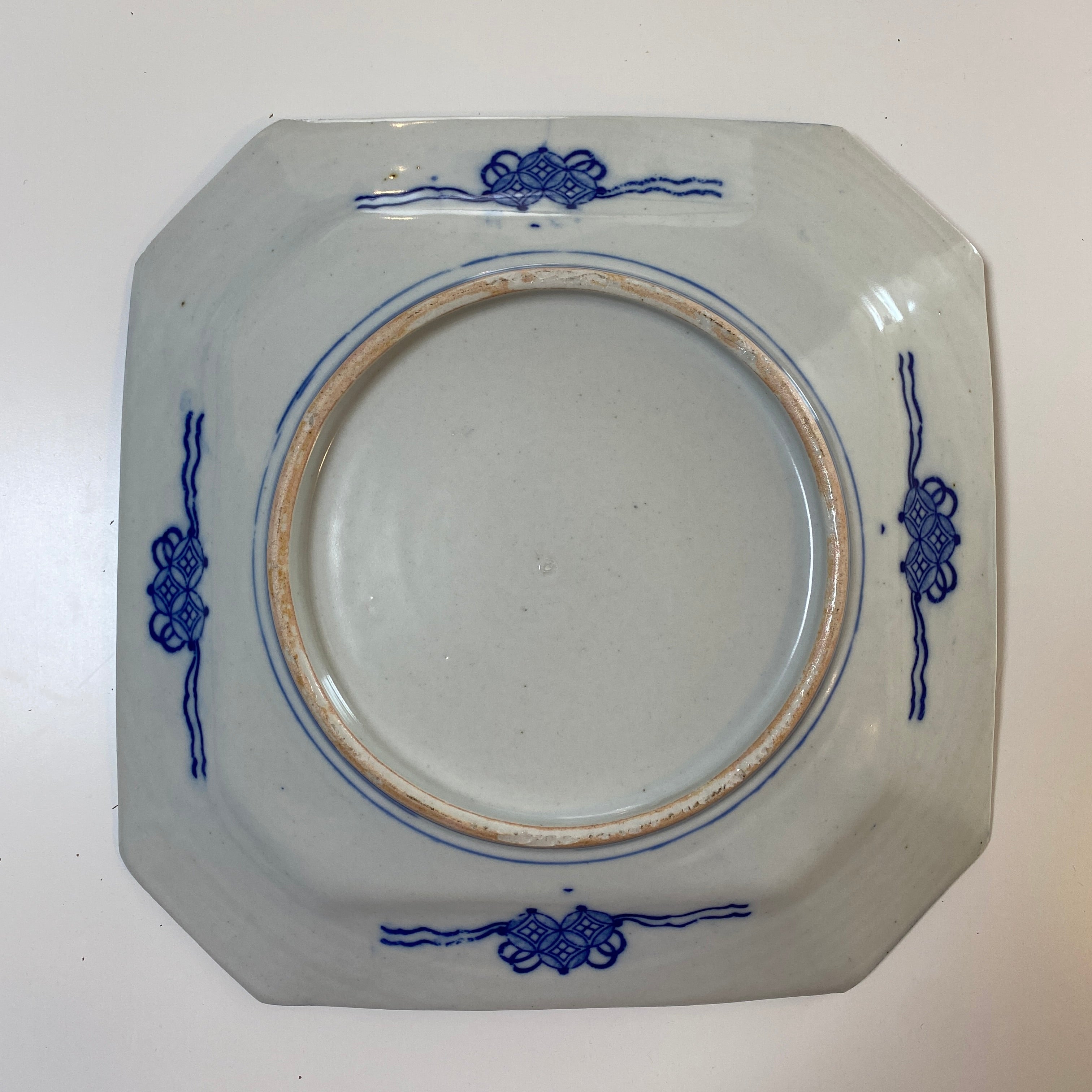 食卓の主役になる染付ベロ藍大鉢 – Kotto Shop