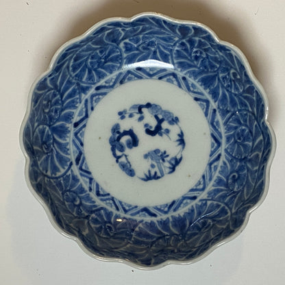 藍の輪花染付なます皿