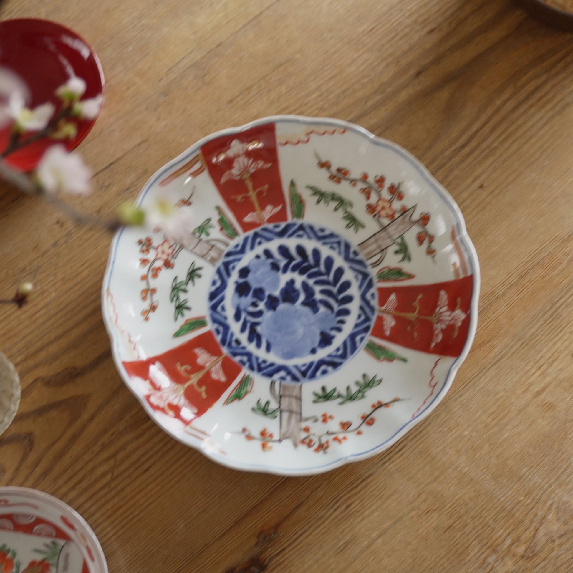 晴れやぎをまとう、松竹梅7寸皿 - Kotto Shop