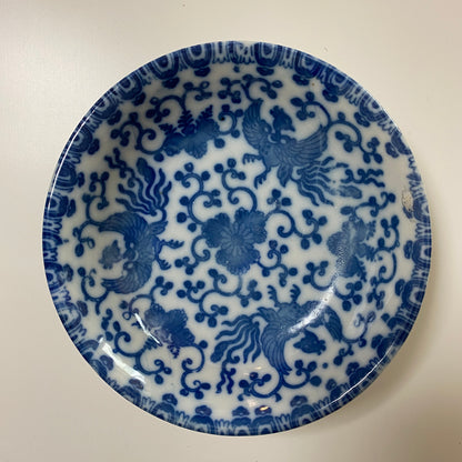 【ひっつきあり】鳳凰と、のびのび唐草の華やか小皿