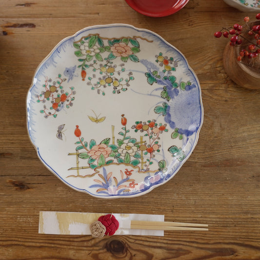 【8寸皿】花に蝶が舞う余白の美しい器 - Kotto Shop