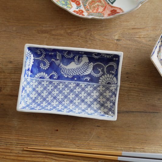 モダンなブルー染付長皿