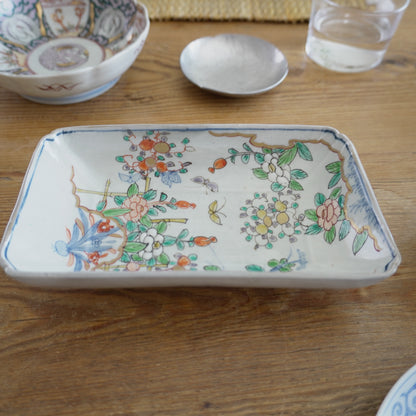 【甘手】花と蝶舞う色絵長皿
