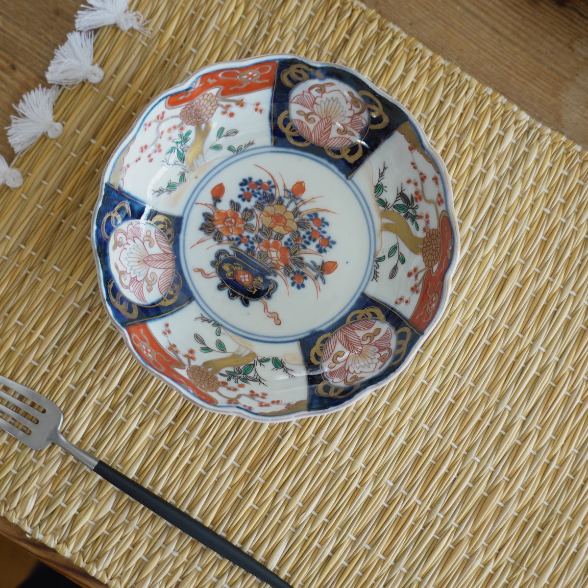 花彩る色絵なます皿
