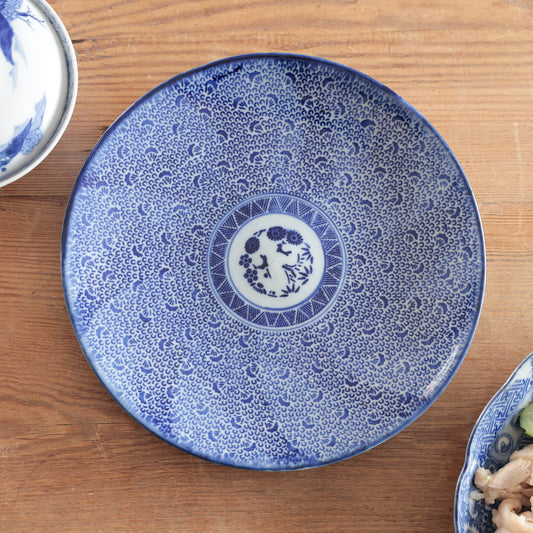 藍の微塵唐草大皿 - Kotto Shop