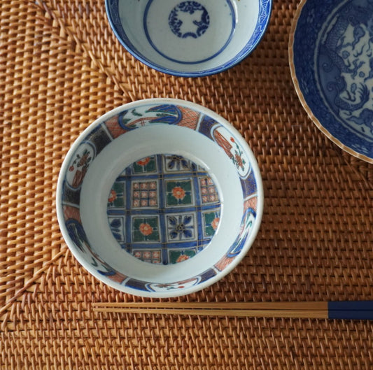 赤絵金彩鳳凰と龍の三つ揃えの茶碗 - Kotto Shop