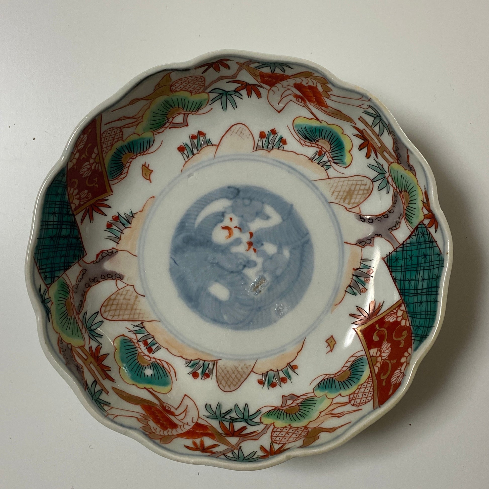 鶴に松が浮かぶ淡い色味のなます皿 - Kotto Shop