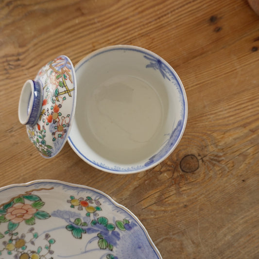 【お茶碗】花に蝶が舞う余白の美しい器 - Kotto Shop