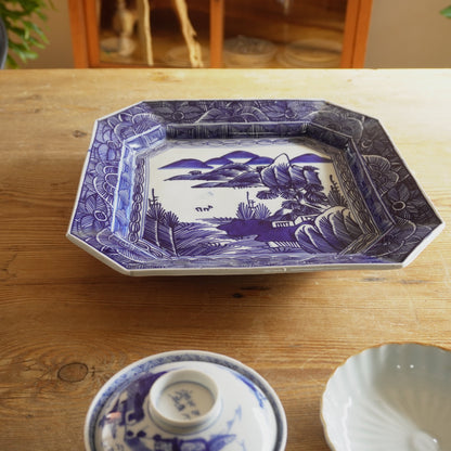 山水風景の八角染付大皿 - Kotto Shop