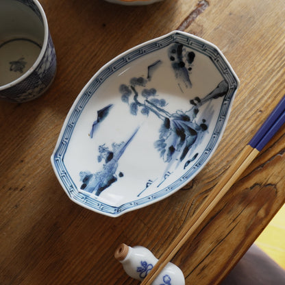 食卓にアクセントを加える変形長皿 - Kotto Shop