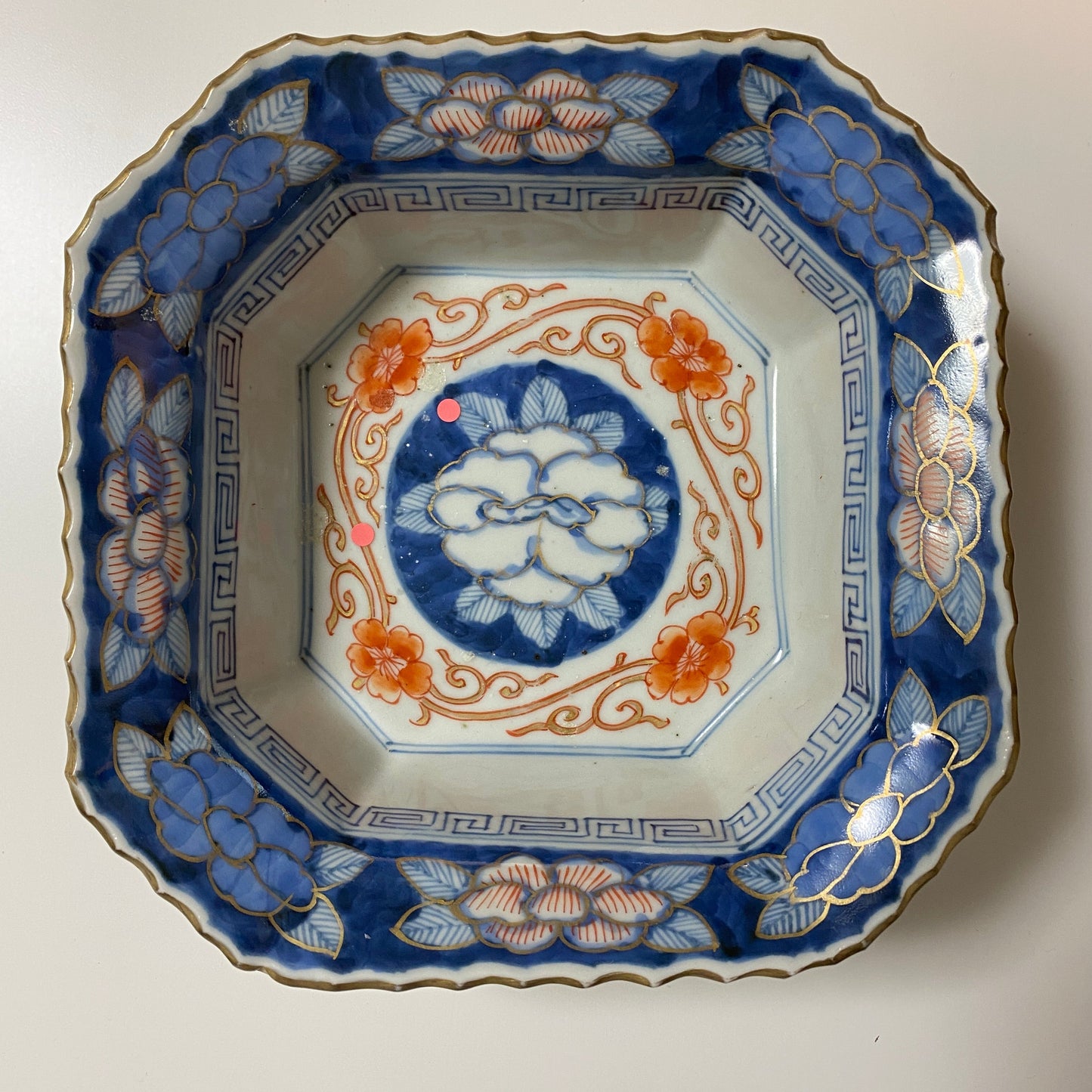 【ざらつきあり】美しい淡いブルーに朱が映える重ね四角鉢 - Kotto Shop