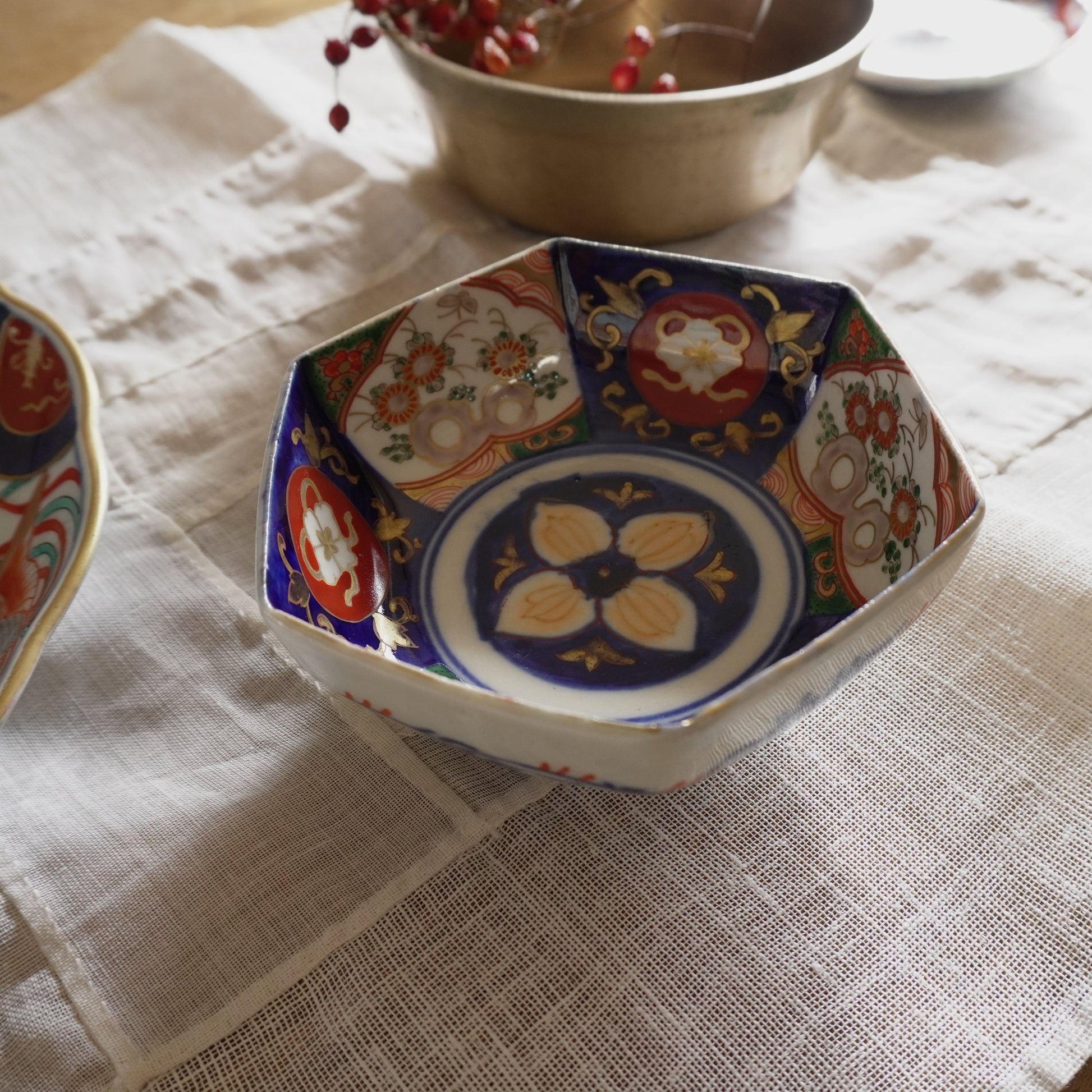 食卓を格上げする明治伊万里小鉢 - Kotto Shop