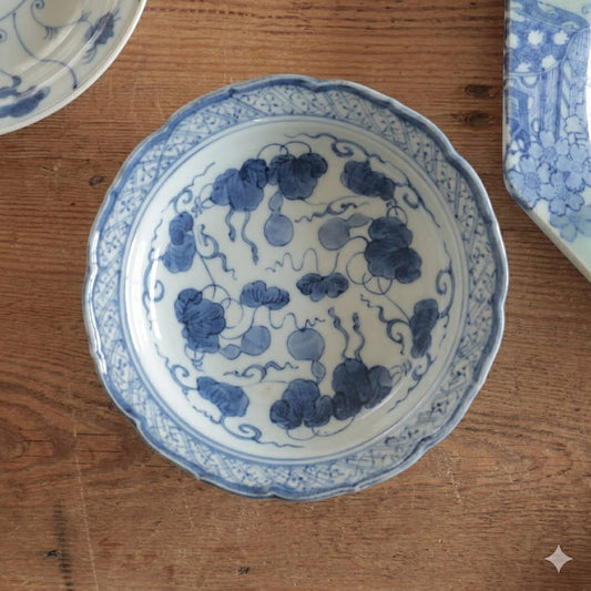 ひょうたん模様の古伊万里なます皿 - Kotto Shop