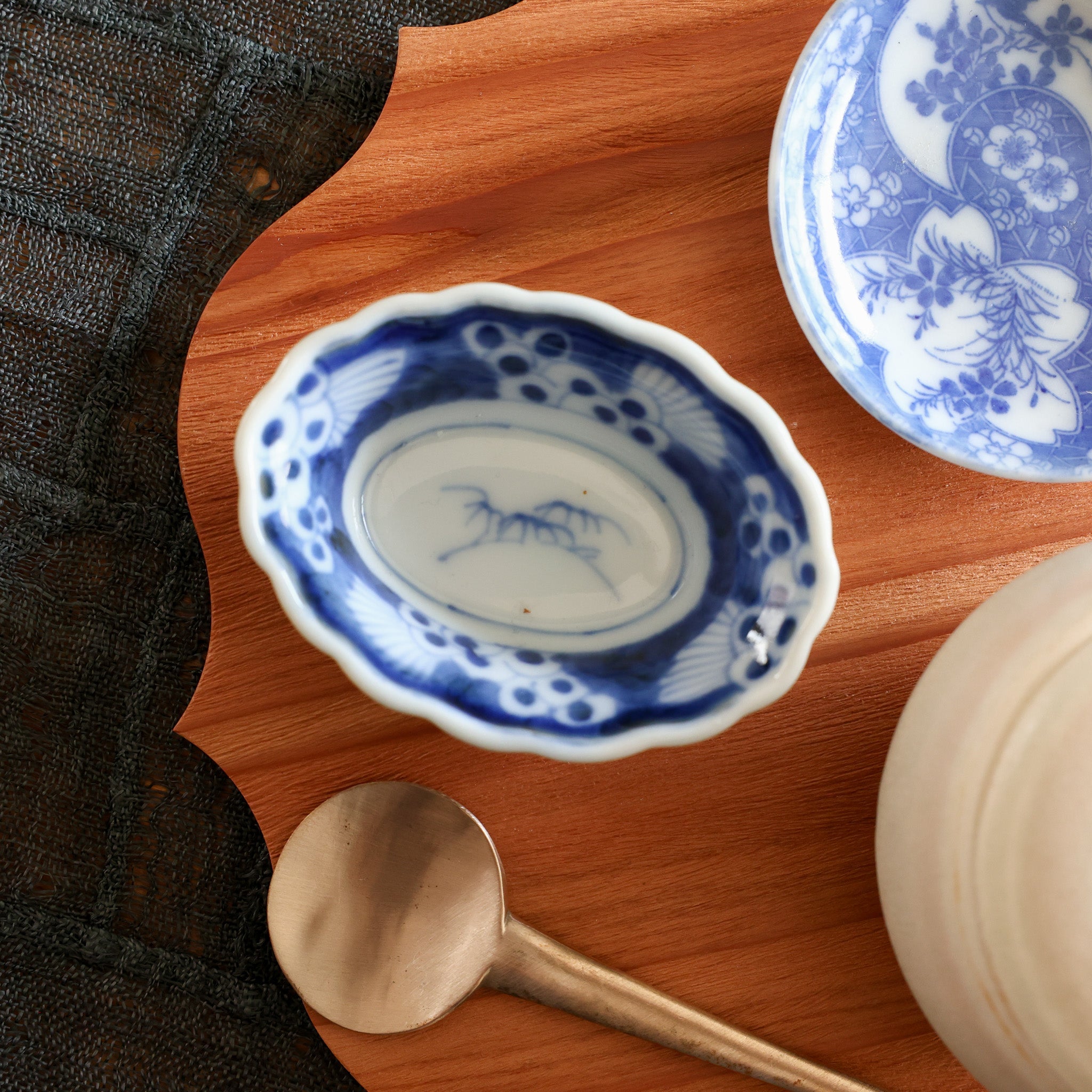 小皿・豆皿 / Small (〜約15cm) – Kotto Shop