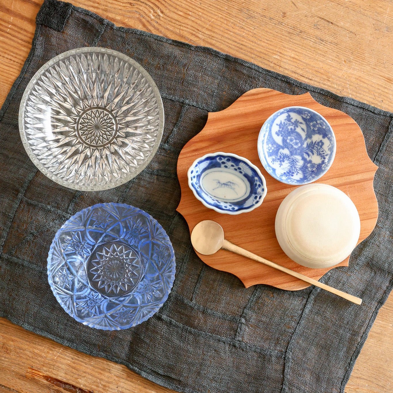 小皿・豆皿 / Small (〜約15cm) – Kotto Shop