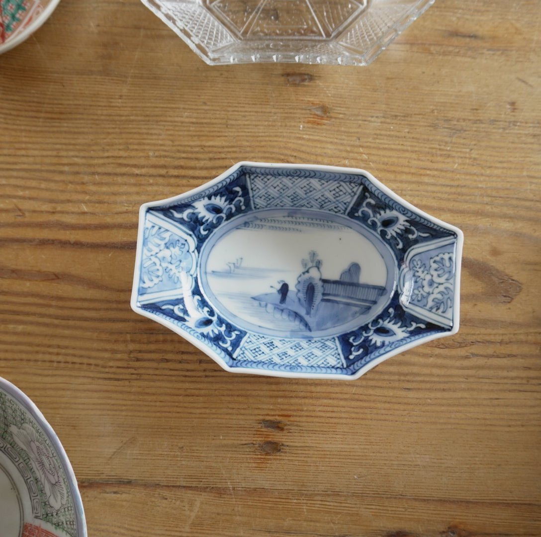 金工足銀 光緒年製刻印 龍金具染付唐子図 蓋物 小物入 金工足銀 光緒年