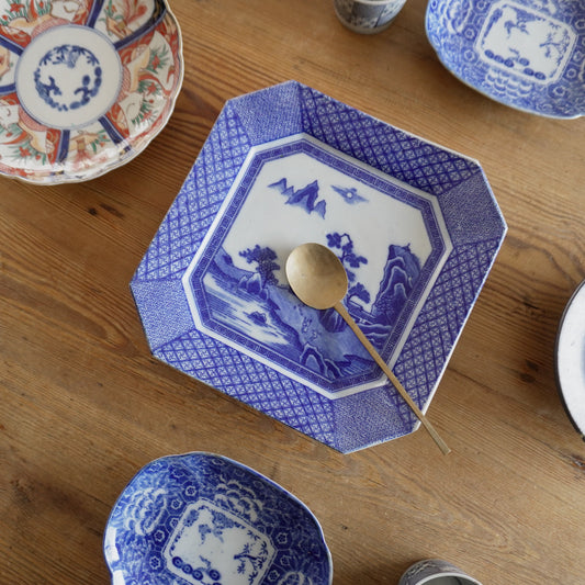 絵画のような山水画を愉しむ四角皿 - Kotto Shop