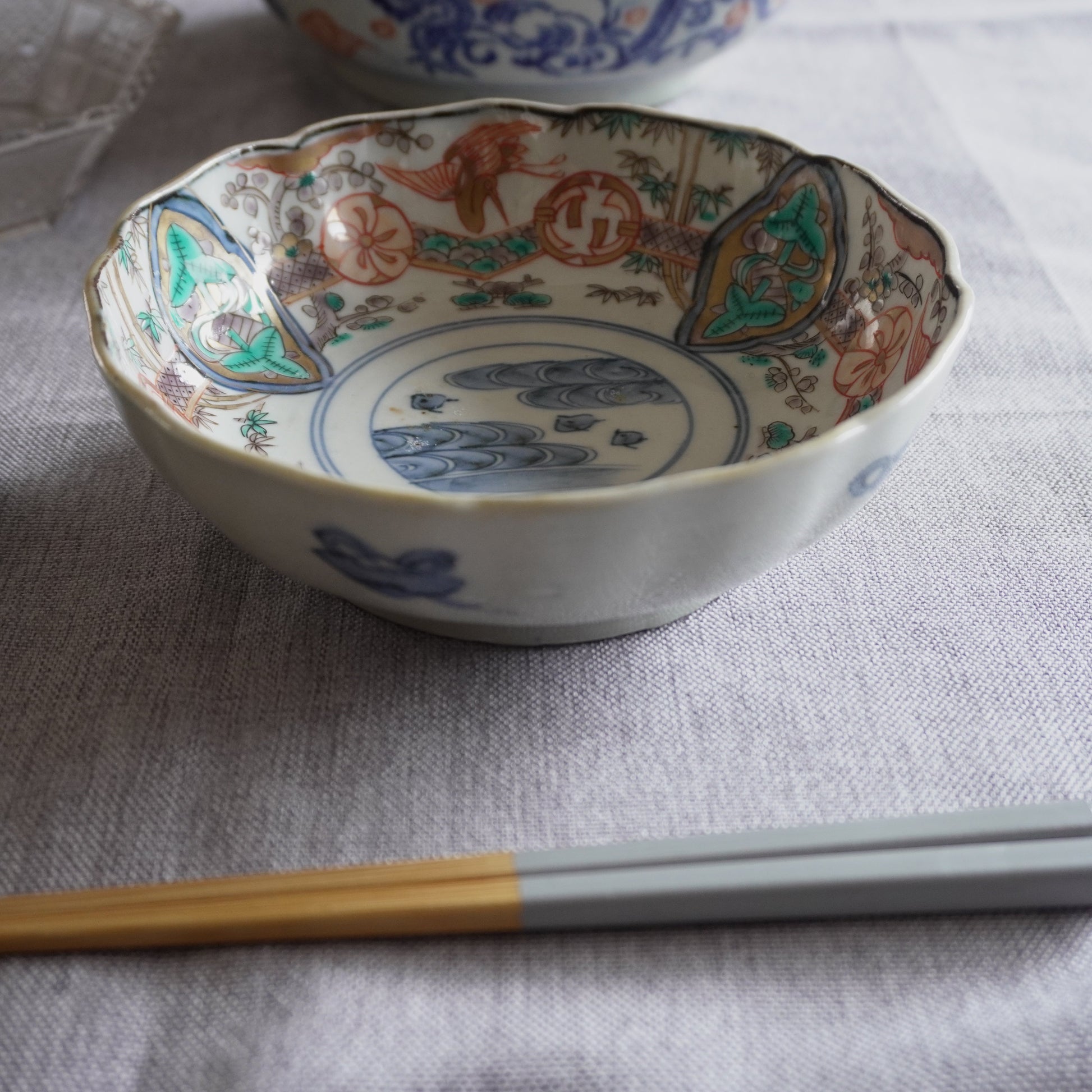 翠と朱が織りなす古伊万里色絵なます皿 - Kotto Shop