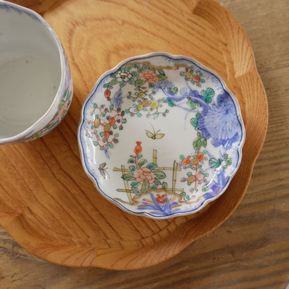 【小皿】花に蝶が舞う余白の美しい器 - Kotto Shop