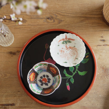 やわらかな白に舞う、赤絵の鳳凰小皿 - Kotto Shop