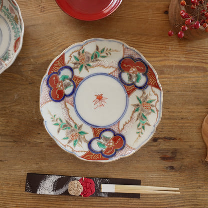 【甘手】余白がちょうどいい松に柘榴中皿 - Kotto Shop