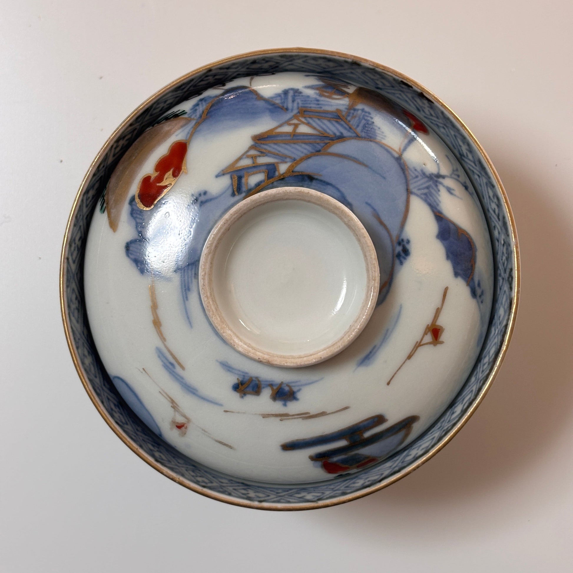 【お茶碗】静かな山水と金彩の美しい器 - Kotto Shop