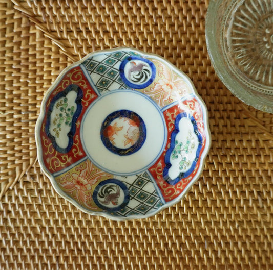 美しい古伊万里の赤絵金彩小皿 - Kotto Shop