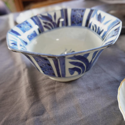 染付八角菖蒲と七宝中鉢 - Kotto Shop